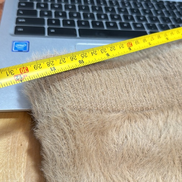 HIDDEN BRAND FUZZY SHORTS SMALL NWT - Picture 6 of 6